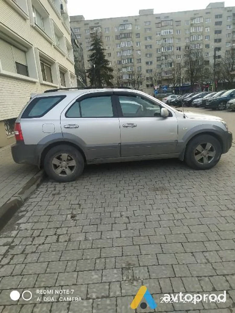 Фото 2 - Kia Sorento 2007