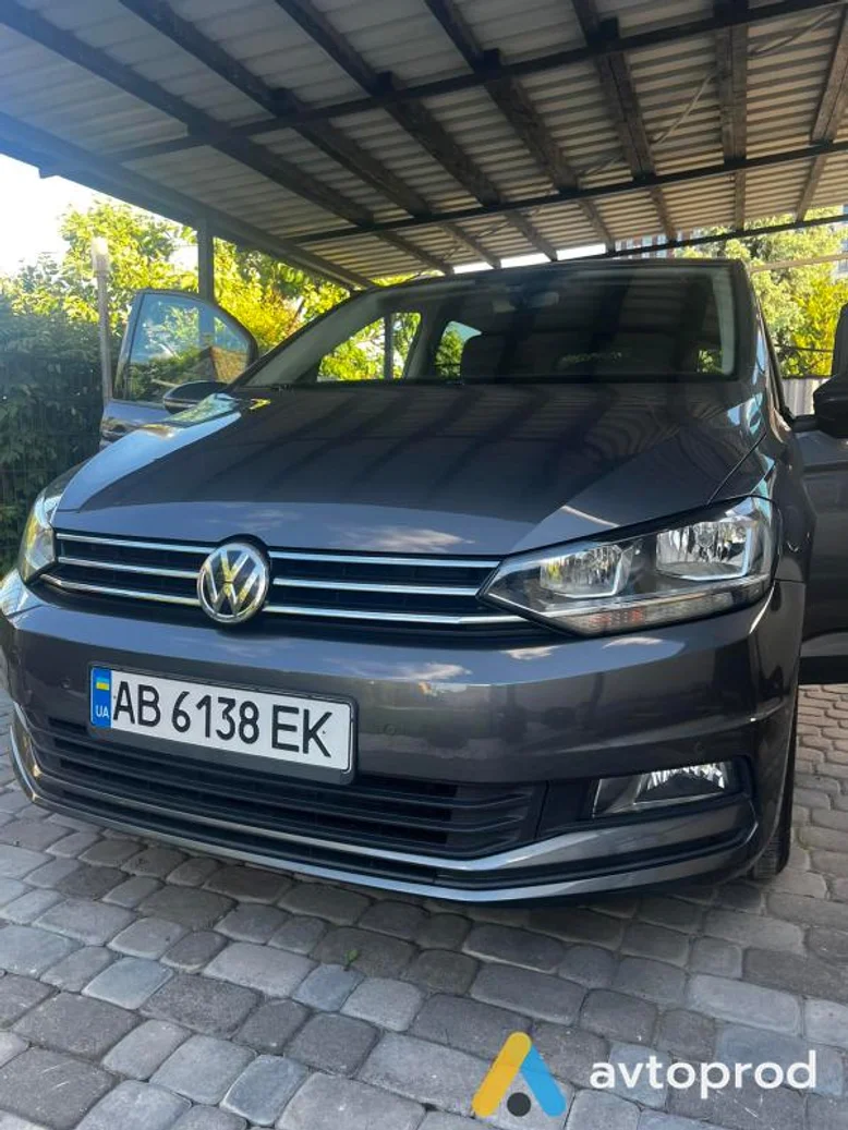 Photo 2 - Volkswagen Touran 2017
