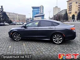 Photo 3 - Chrysler 200 2015