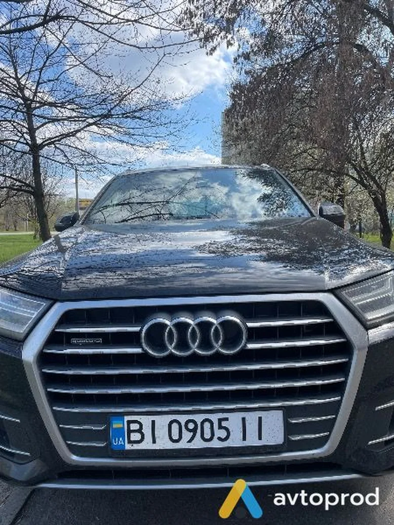 Фото 1 - Audi Q7 2017
