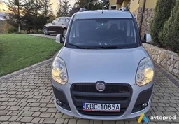 Фото 2 - Fiat Doblo 2011