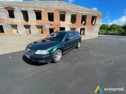 Photo 2 - Volkswagen Passat 2001