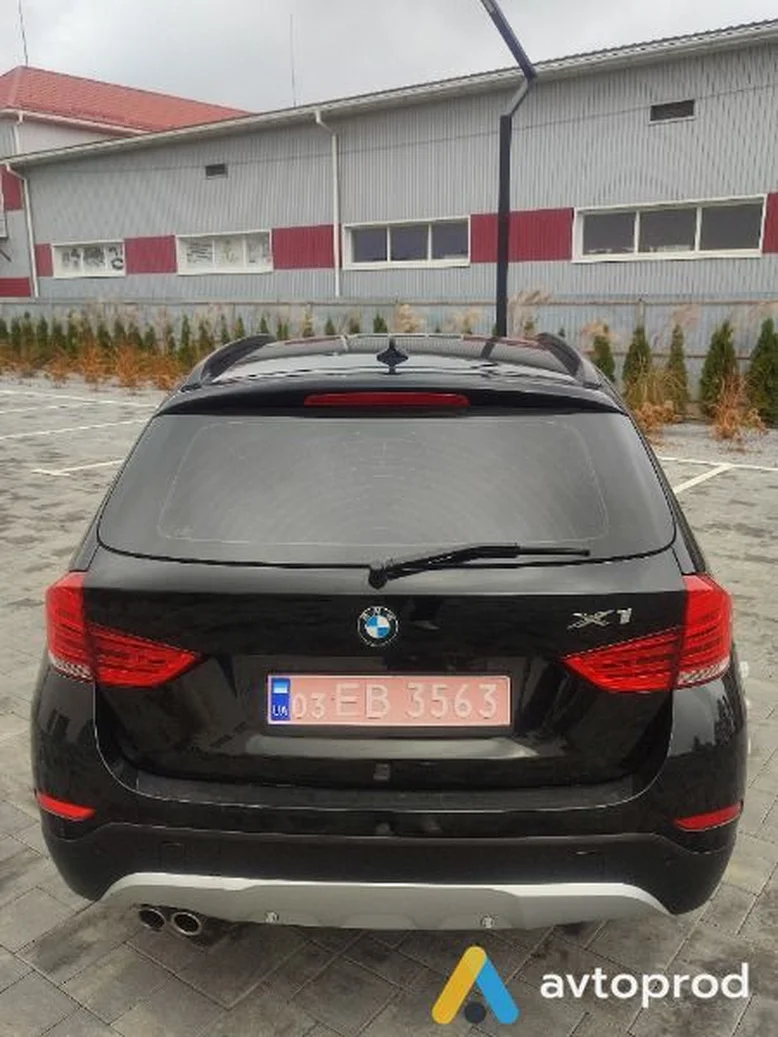 Фото 4 - BMW X1 2013
