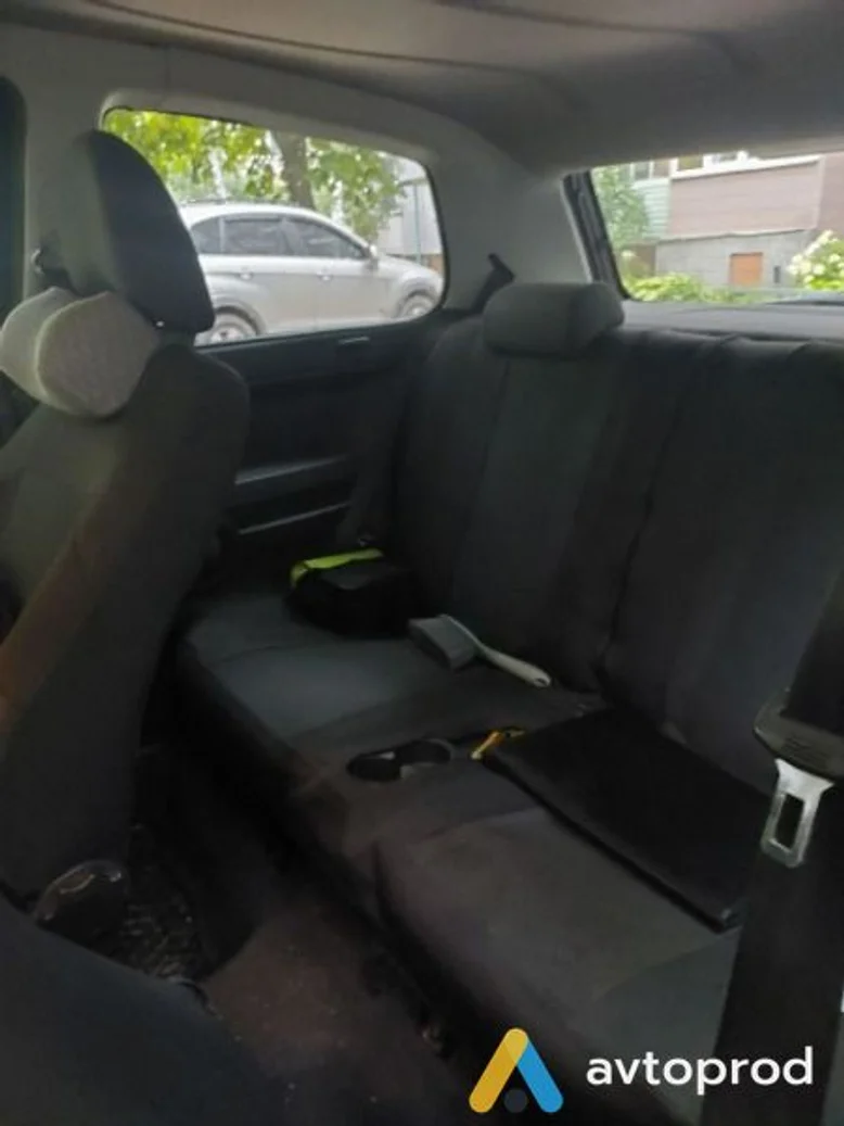 Фото 4 - Volkswagen Fox 2009