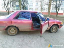 Photo 4 - Mazda 323 1995