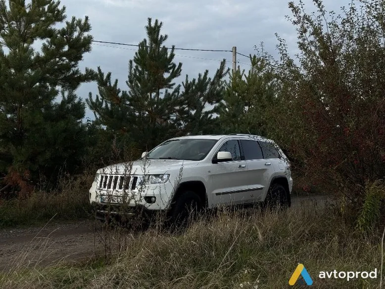 Фото 1 - Jeep Grand Cherokee 2011