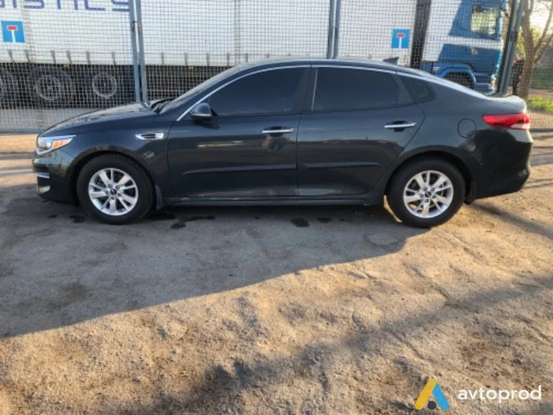 Фото 2 - Kia Optima 2016