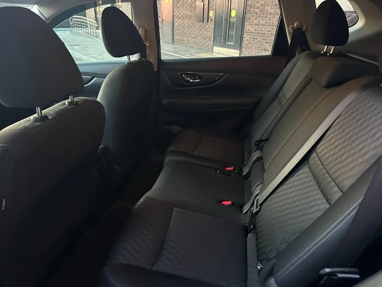 Фото 4 - Nissan Rogue 2017