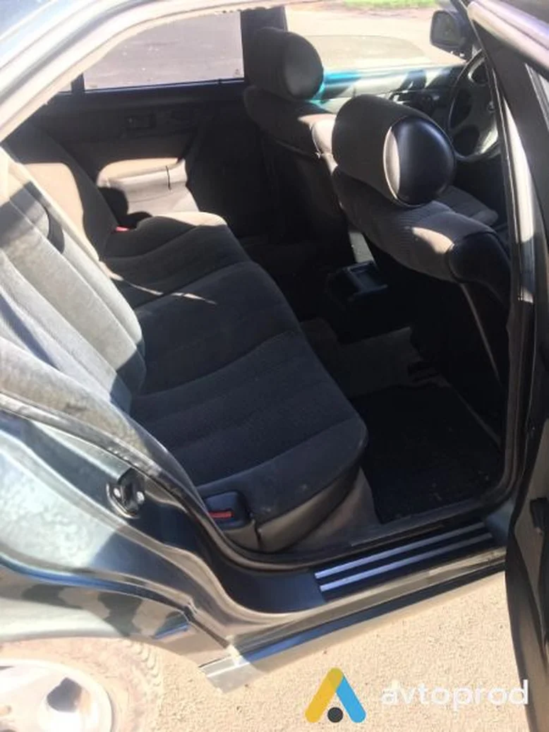 Фото 2 - BMW M2 1990