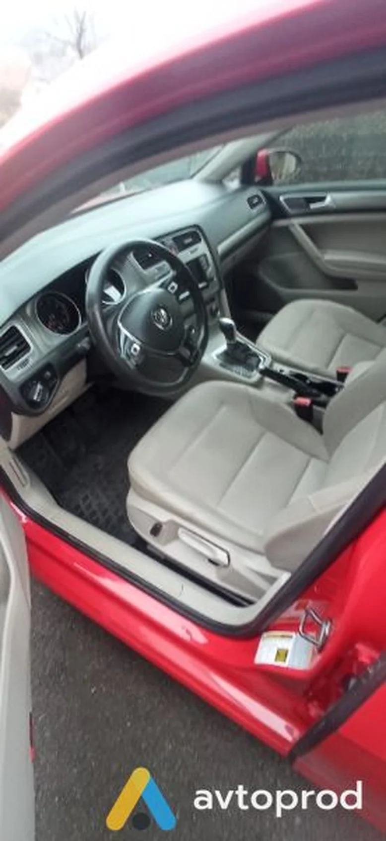 Фото 2 - Volkswagen Golf 2015