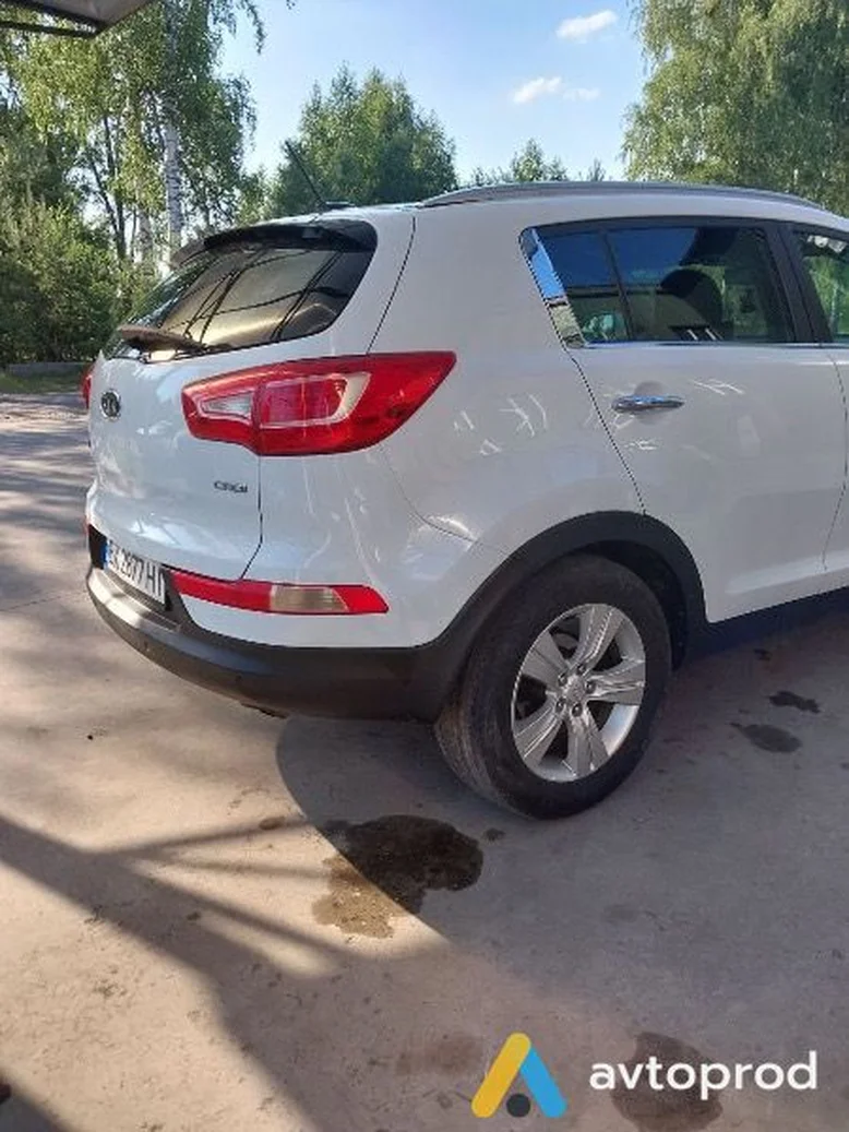Фото 4 - Kia Sportage 2012