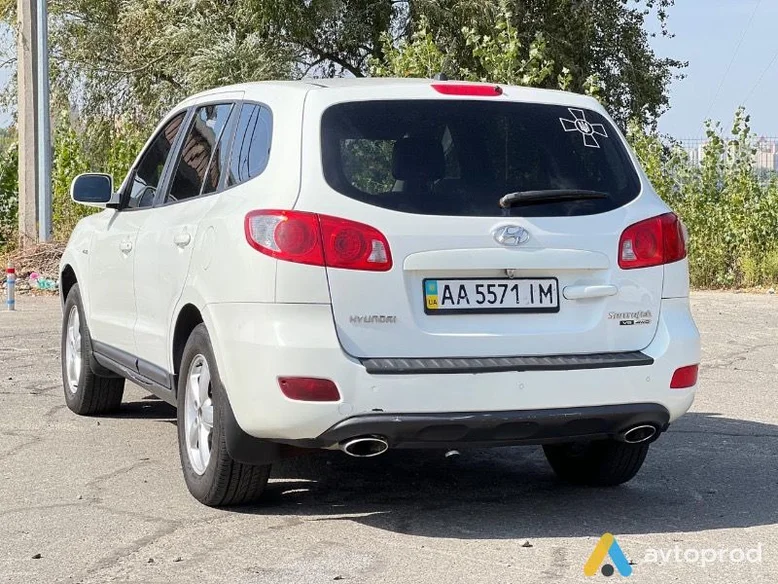Фото 4 - Hyundai Santa FE 2008