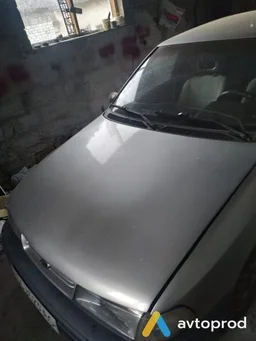 Photo 4 - Hyundai Pony 1992