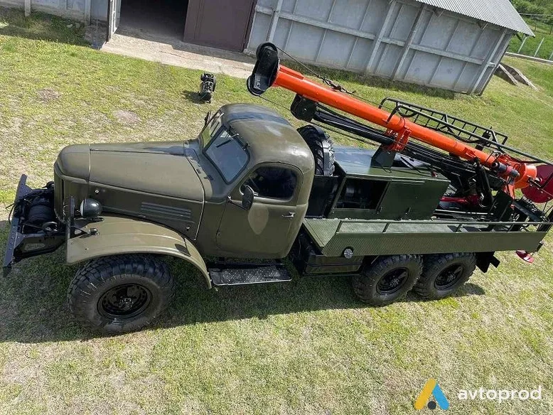 Фото 4 - ZIL 117 1990