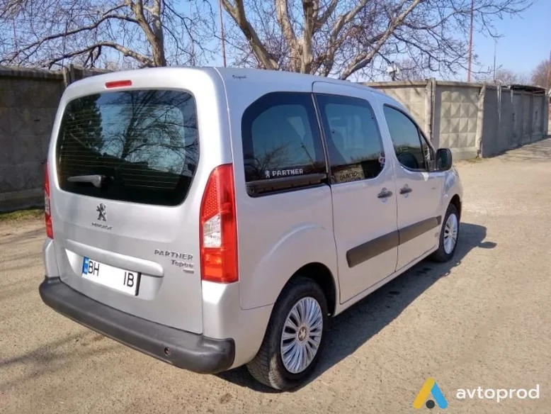 Фото 4 - Peugeot Partner 2013