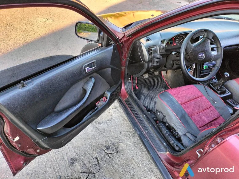 Фото 4 - Honda Accord 1995