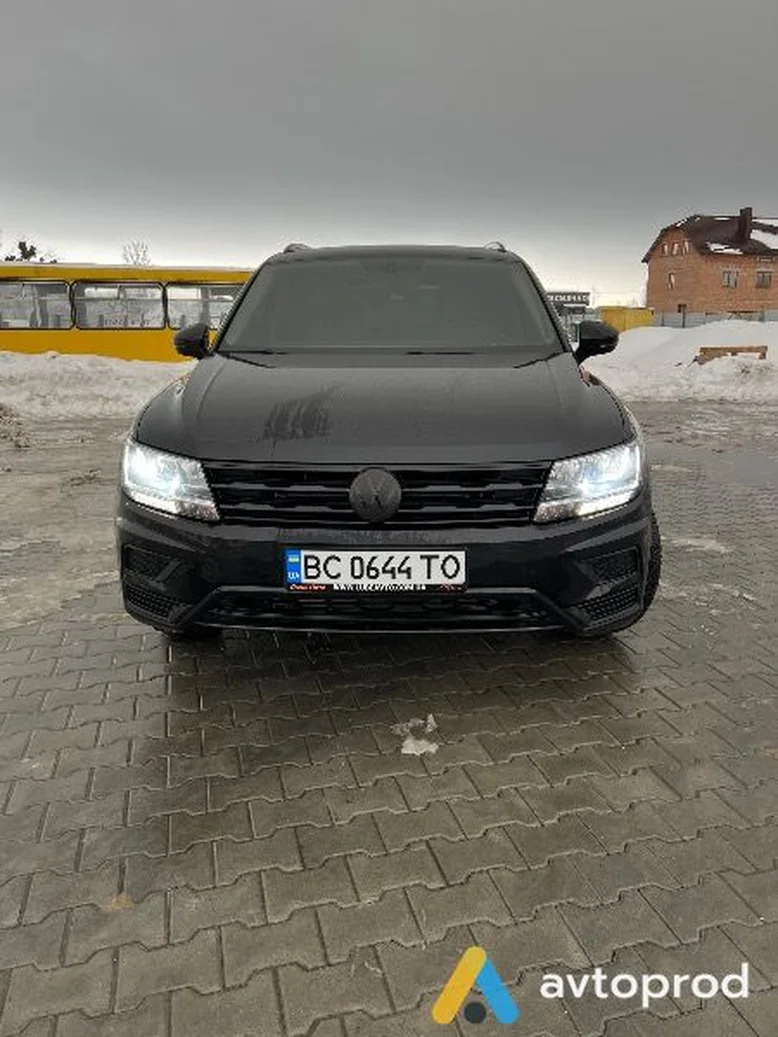 Фото 1 - Volkswagen Tiguan 2017