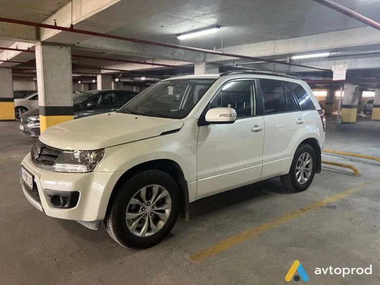 Фото 2 - Suzuki Grand Vitara 2013