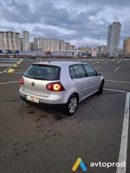 Фото 4 - Volkswagen Golf 2008