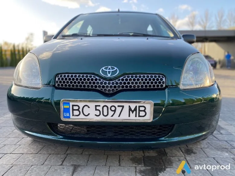 Фото 2 - Toyota Auris 2001