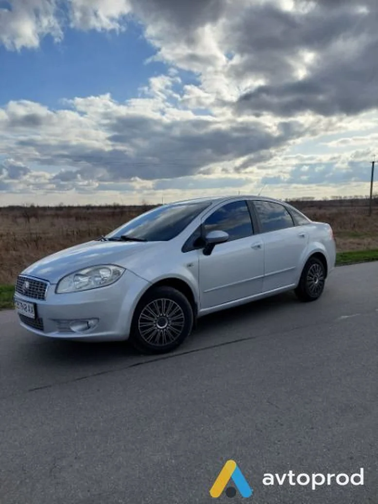 Фото 3 - Fiat Linea 2012
