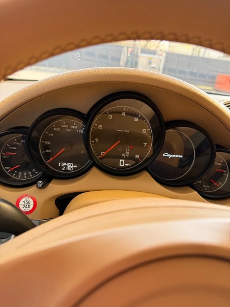 Фото 4 - Porsche Cayenne 2012