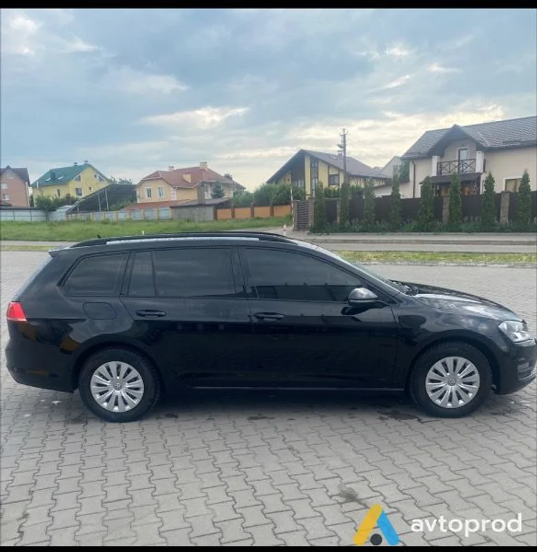 Фото 4 - Volkswagen Golf 2014