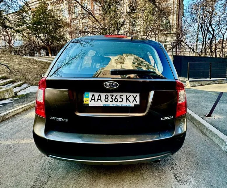Фото 4 - Kia Carens 2011