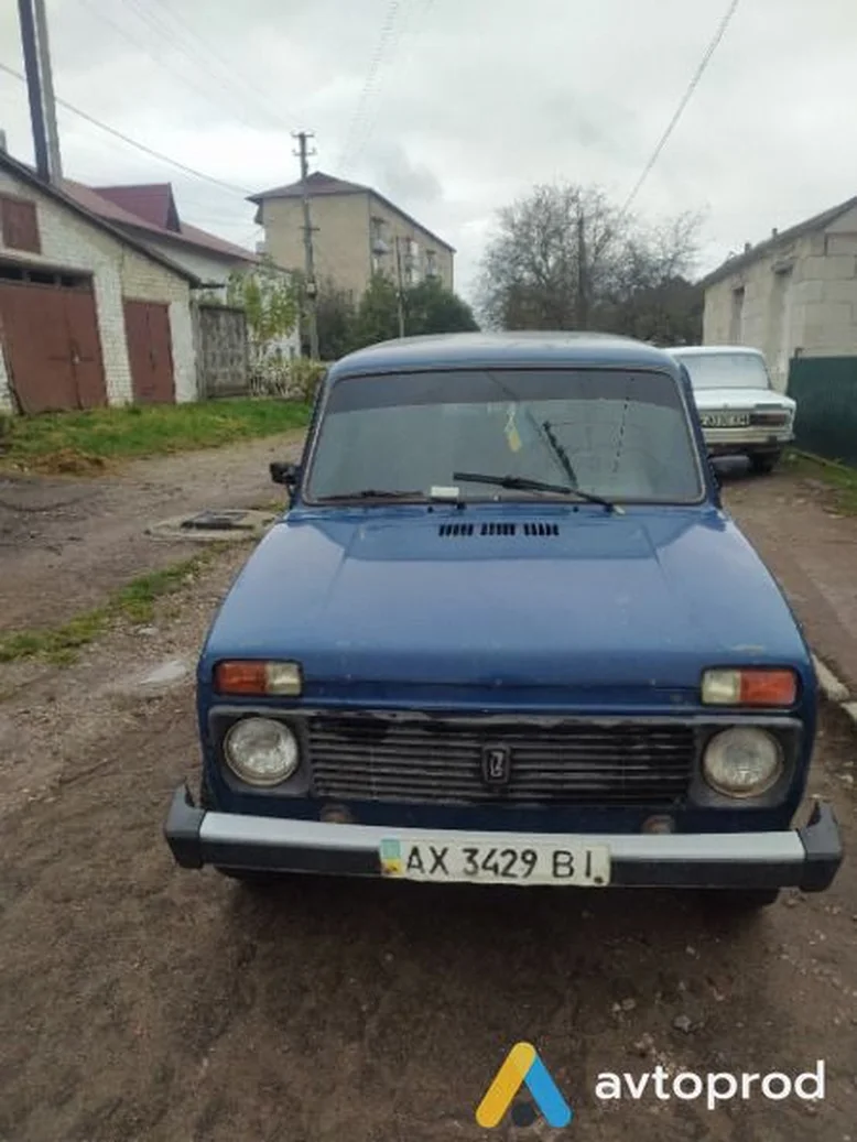 Фото 1 - VAZ 2121 (Нива) 2004