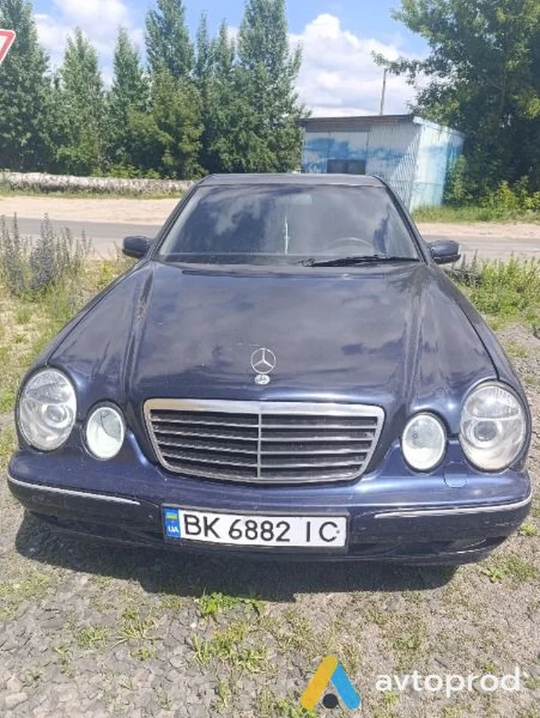 Фото 1 - Mercedes-Benz 220 1997