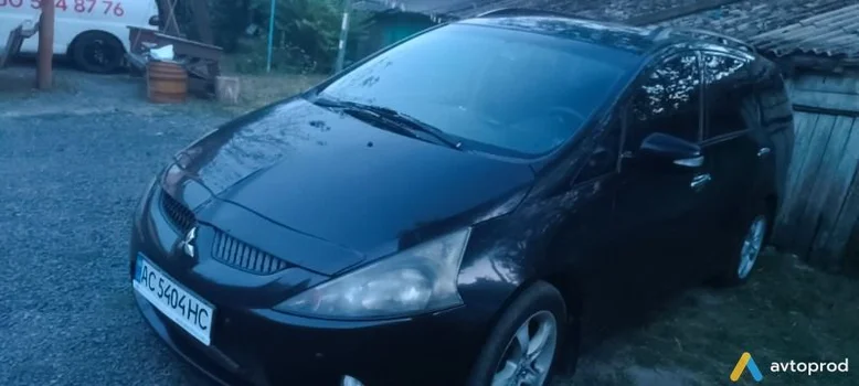 Фото 2 - Mitsubishi Grandis 2007
