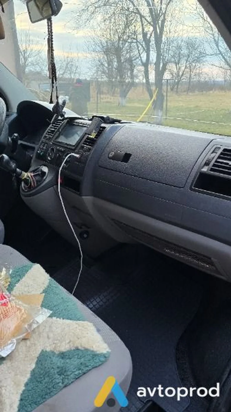 Фото 2 - Volkswagen T5 (Transporter) 2007