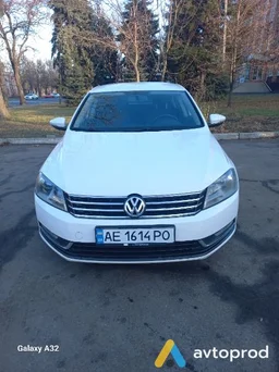 Photo 3 - Volkswagen Passat 2011