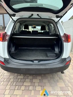 Photo 4 - Toyota RAV 4 2014