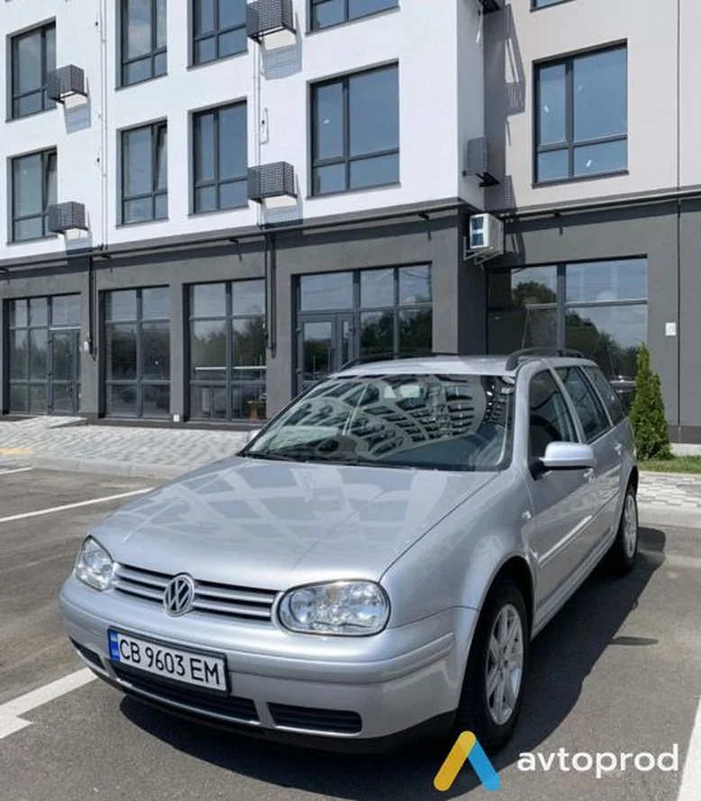 Фото 1 - Volkswagen Golf 2003