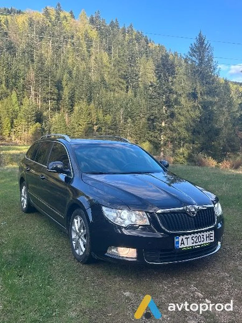 Фото 3 - Skoda Superb 2011