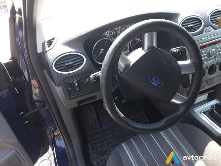 Фото 4 - Ford Focus 2008