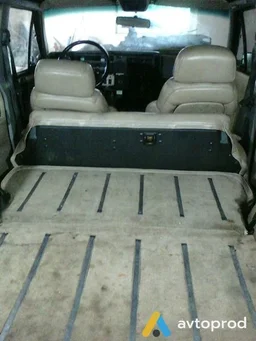 Photo 3 - Jeep Cherokee 1991