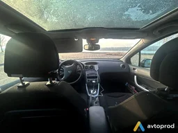 Photo 4 - Peugeot 308 2008