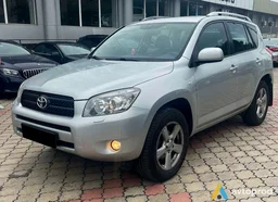Photo 2 - Toyota RAV 4 2008